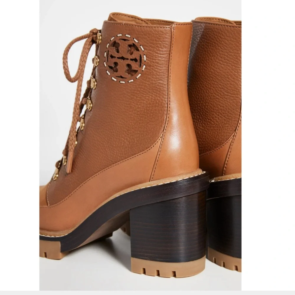 Tory Burch Brown Lace Up Leather Boots Size 7.5