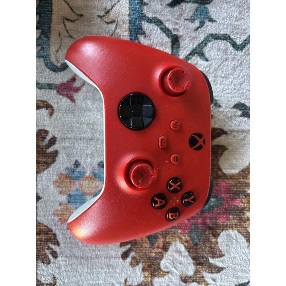 Xbox Controller Lot And Charging Stand- Untested