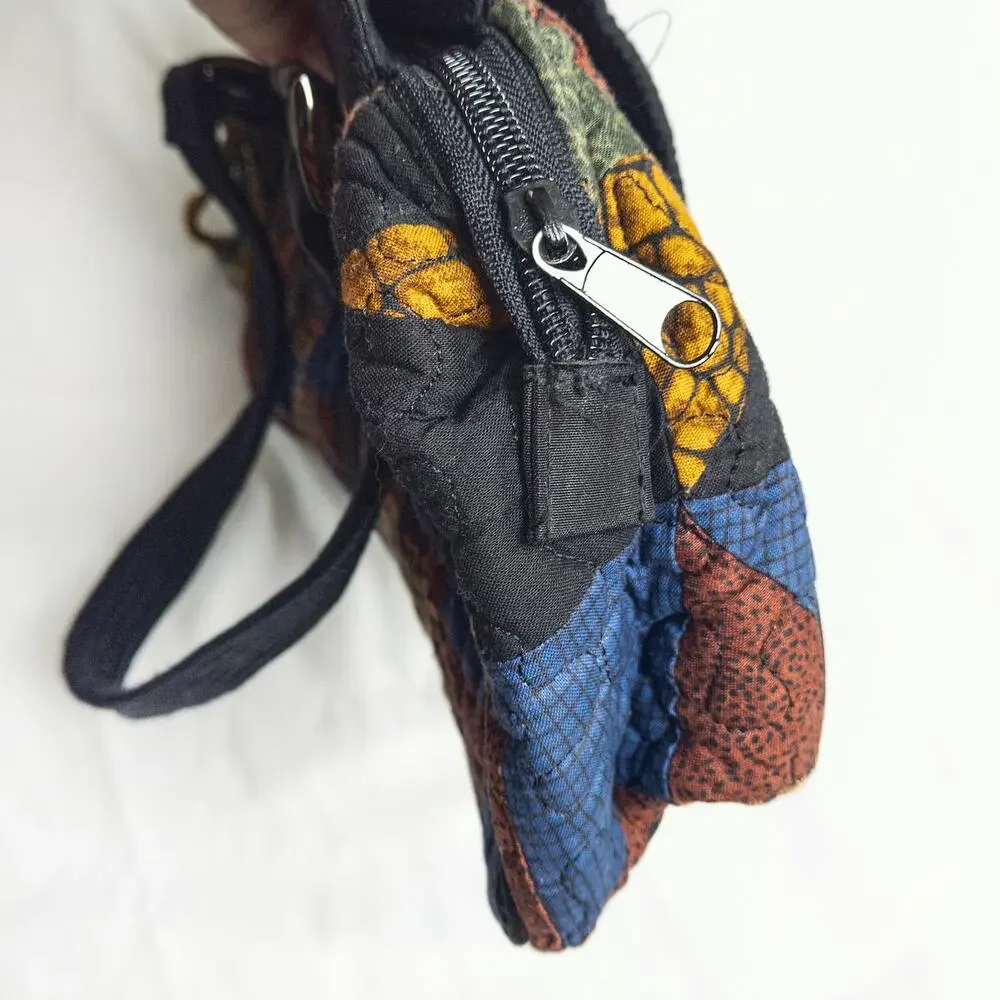 Donna Sharp Patchwork Quilted Handbag Black Multi OS Folk Tapestry
