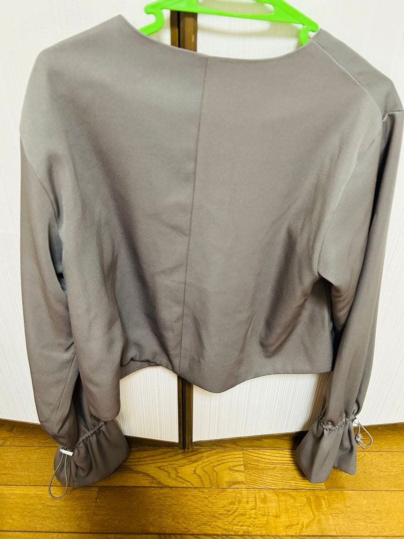 etoll. Cropped Jacket