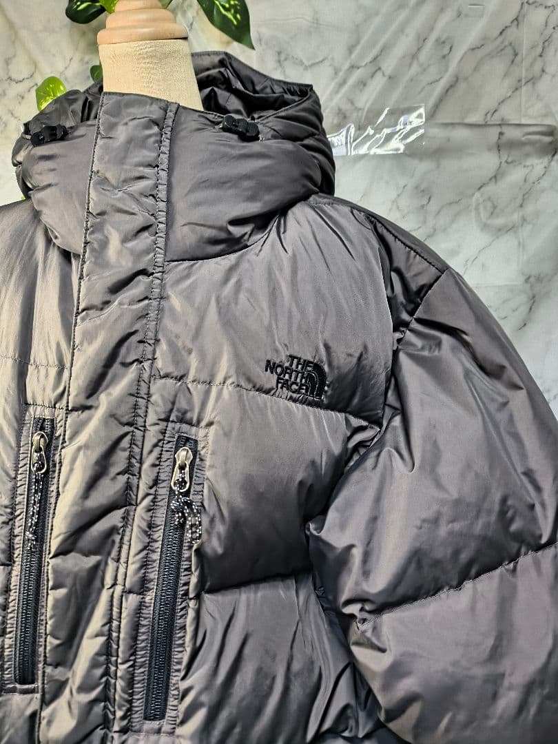 ✨ The North Face ✨ Down Jacket ✨ Men's M Size ✨