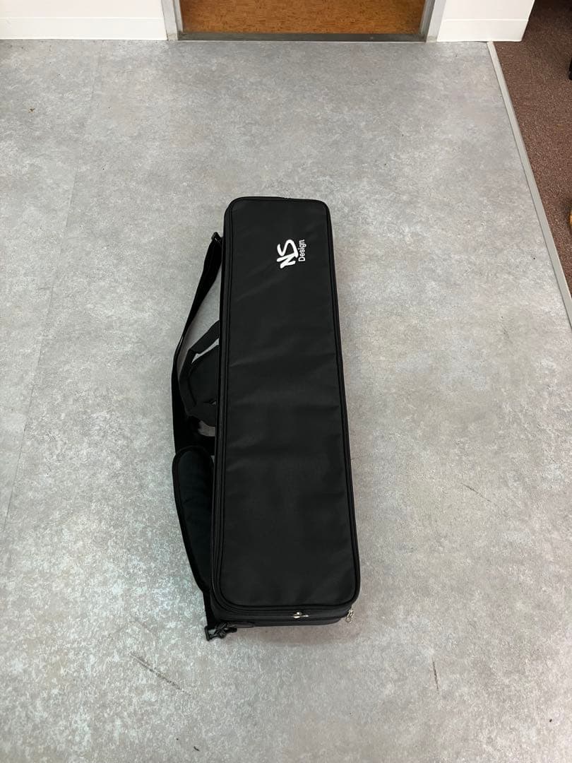 Price reduction! NS Design 5-string electric violin, black, with bow
